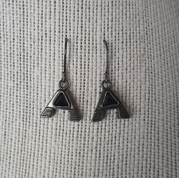 Vintage Scottish Victorian Onyx A Earrings - Picture 2 of 10